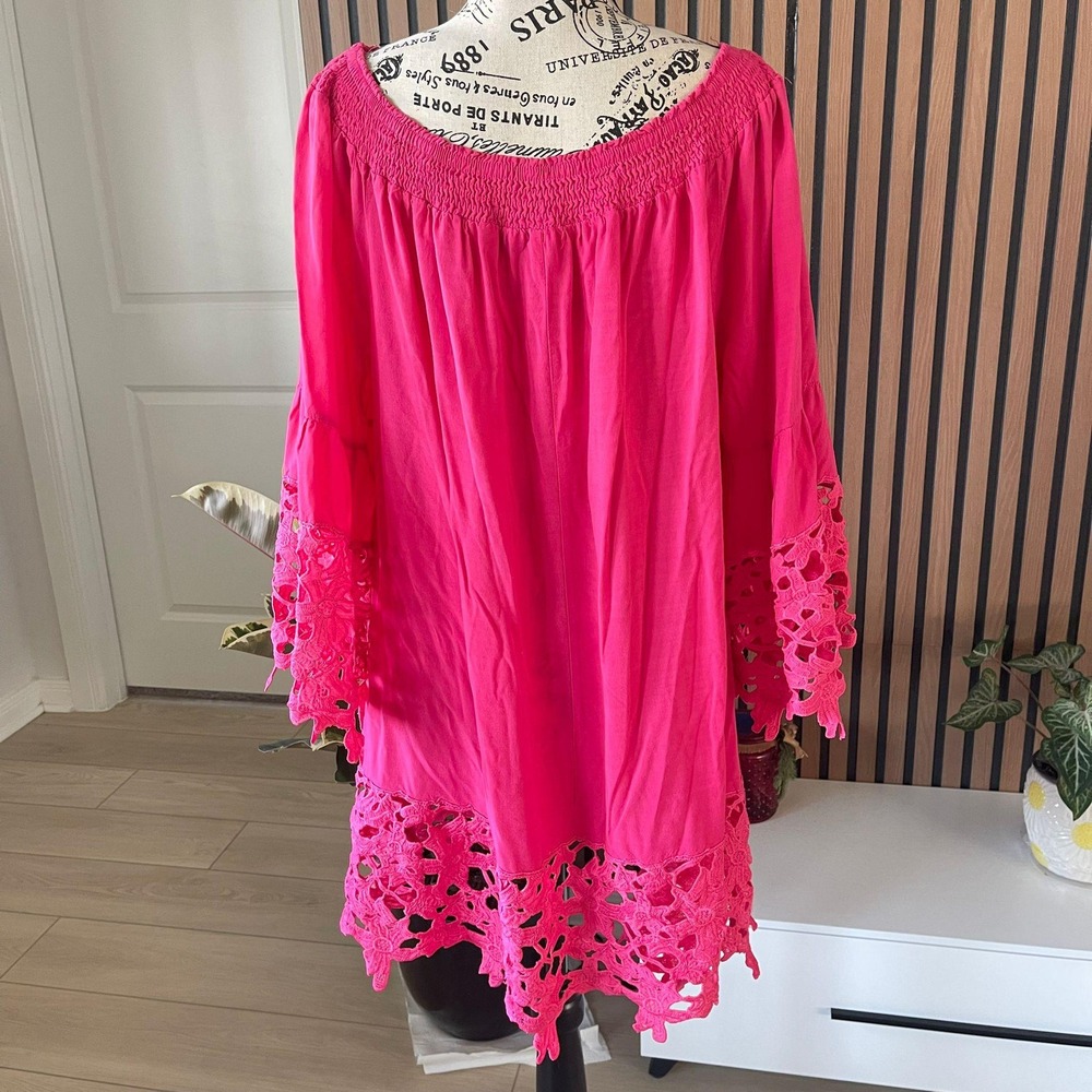 Southern Stitch Women's Pink Crochet Bell Sleeve Off Shoulder Mini Dress XXL - Picture 2 of 9